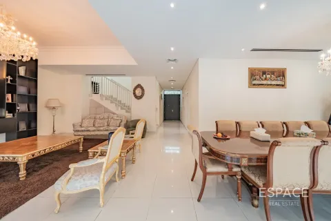 Vila di DAMAC Hills (Akoya by DAMAC), Dubai, UAE 5 bilik tidur, 399 meter persegi № 650266 - foto 4