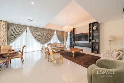 Vila di DAMAC Hills (Akoya by DAMAC), Dubai, UAE 5 bilik tidur, 399 meter persegi № 650266 - foto 2