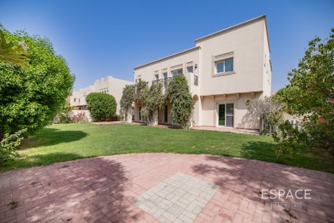 Vila di Arabian Ranches, Dubai, UEA 6 kamar tidur, 476 m2 nomor 650269 - foto 19