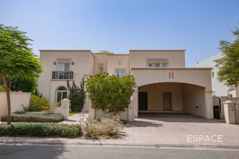 Vila di Arabian Ranches, Dubai, UEA 6 kamar tidur, 476 m2 nomor 650269 - foto 2