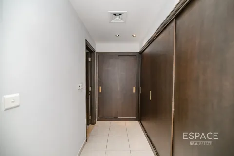 Vila di Arabian Ranches, Dubai, UEA 6 kamar tidur, 476 m2 nomor 650269 - foto 12