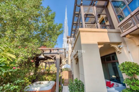 آپارتمان برای فروش در Downtown Dubai (Downtown Burj Dubai)، Dubai، امارات متحده عربی 1 خوابه ، 130 متر مربع ، شماره 665175 - تصویر 1