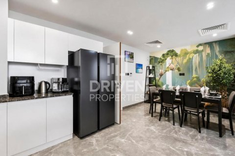 Adosado en alquiler en Jumeirah Village Circle, Dubai, EAU 3 dormitorios, 146.42 m2 № 757079 - foto 7
