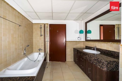 Müüa korter asukohaga Dubai, AÜE: 2 magamistoaga, 128.9 m² Nr 624728 - pilt 12