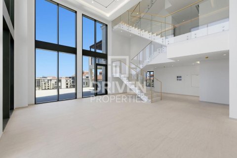 Takvåning till försäljning i Jumeirah, Dubai, UAE 5 sovrum, 1054.45 kvm Nr. 764955 - fotografi 1