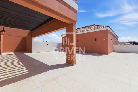 Takvåning till försäljning i Jumeirah, Dubai, UAE 5 sovrum, 1054.45 kvm Nr. 764955 - fotografi 24