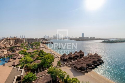Huoneisto Palm Jumeirah, Dubai, Arabiemiraatit 4 makuuhuonetta, 1196 m2 № 682599 - kuva 29