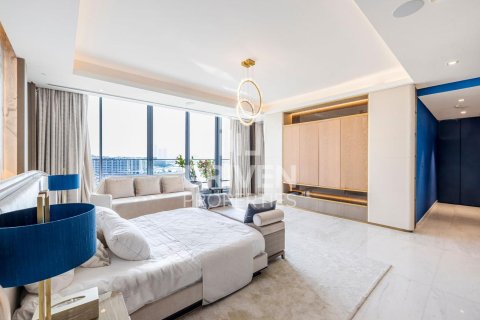 Huoneisto Palm Jumeirah, Dubai, Arabiemiraatit 4 makuuhuonetta, 1196 m2 № 682599 - kuva 18