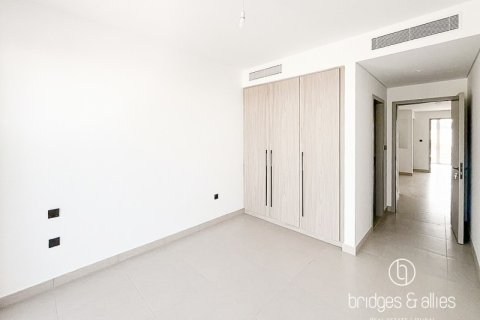 Villa para arrendamento em Tilal Al Ghaf, Dubai, EAU 4 quartos, 235 m2 № 688492 - foto 14