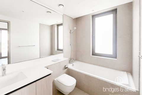 Villa para arrendamento em Tilal Al Ghaf, Dubai, EAU 4 quartos, 235 m2 № 688492 - foto 17