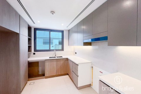 Villa para arrendamento em Tilal Al Ghaf, Dubai, EAU 4 quartos, 235 m2 № 688492 - foto 4