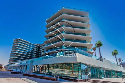 Apartament në Al Raha Beach, Abu Dhabi, Emiratet e Bashkuara Arabe 1 dhomë, 54 m2. № 615514 - Foto 1