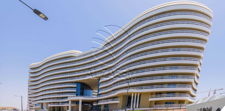 Apartment in AJWAN TOWERS on the Saadiyat Island, Abu Dhabi, UAE 1 bedroom, 86 sq.m. № 615517