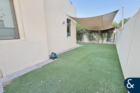 Villa itt: Reem, Dubai, EAE, 3 hálószoba, 270 m², azonosító: 668599 - fénykép 6
