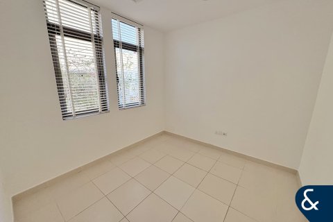 Villa itt: Reem, Dubai, EAE, 3 hálószoba, 270 m², azonosító: 668599 - fénykép 8