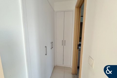 Villa itt: Reem, Dubai, EAE, 3 hálószoba, 270 m², azonosító: 668599 - fénykép 11