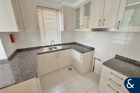 Villa itt: Reem, Dubai, EAE, 3 hálószoba, 270 m², azonosító: 668599 - fénykép 4
