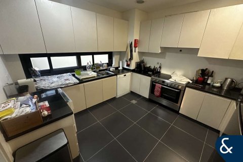 فيلا للإيجار في داماك هيلز (أكويا باي داماك)، دبي، الإمارات العربية المتحدة 3 غرفة نوم ، 312 متر مربع ، رقم 668598 - صورة 3