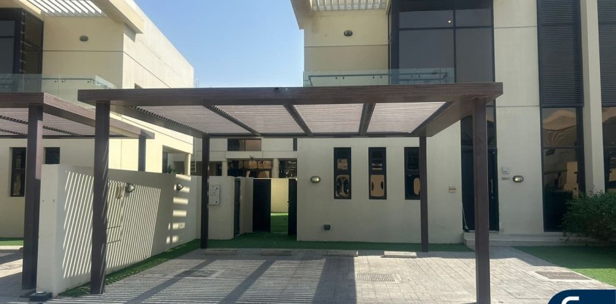 DAMAC Hills (Akoya by DAMAC)、Dubai、UAEにあるヴィラ 3ベッドルーム、190 m2 No668600