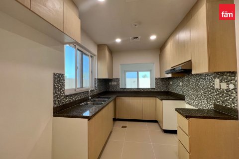 Vilă de închiriat în Dubai, EAU 3 dormitoare, 325.1 mp. №694155 - poză 5