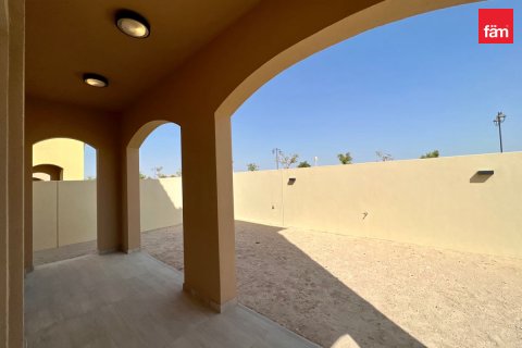 Vilă de închiriat în Dubai, EAU 3 dormitoare, 325.1 mp. №694155 - poză 13