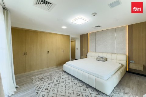 Lägenhet uthyres i Business Bay, Dubai, UAE 2 sovrum, 136.7 kvm Nr. 679996 - fotografi 10