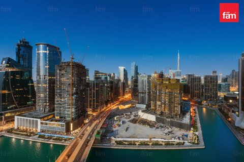 Lägenhet uthyres i Business Bay, Dubai, UAE 2 sovrum, 136.7 kvm Nr. 679996 - fotografi 20