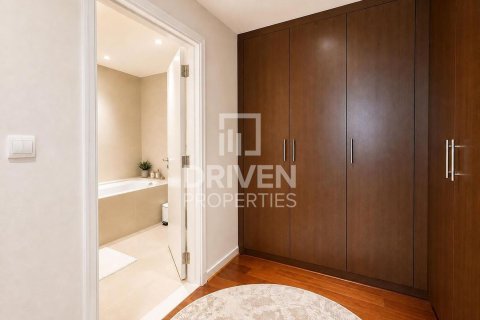 Appartement te huur in Downtown Dubai (Downtown Burj Dubai), Dubai, VAE 3 slaapkamers, 209.12 vr.m., nr 765677 - foto 12