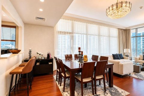 Appartement te huur in Downtown Dubai (Downtown Burj Dubai), Dubai, VAE 3 slaapkamers, 209.12 vr.m., nr 765677 - foto 4