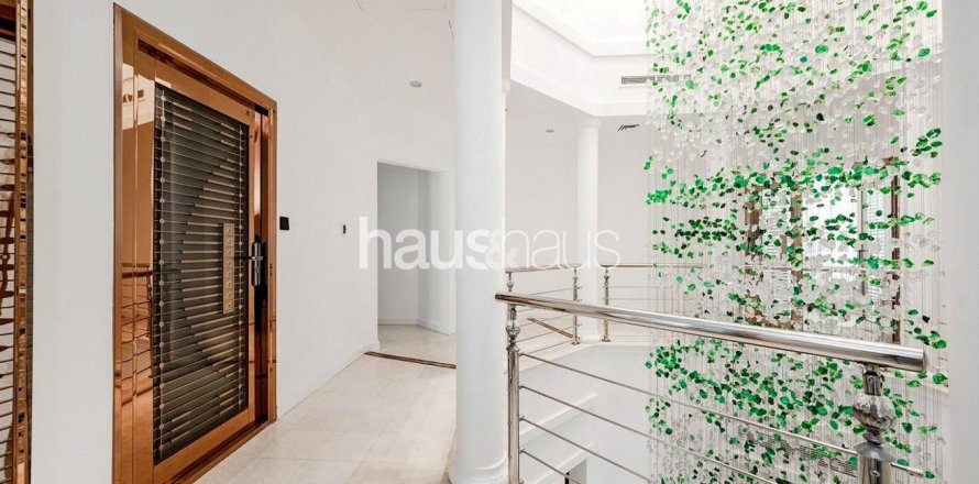 Vila di Palm Jumeirah, Dubai, UEA 5 kamar tidur, 622 m2 nomor 627027