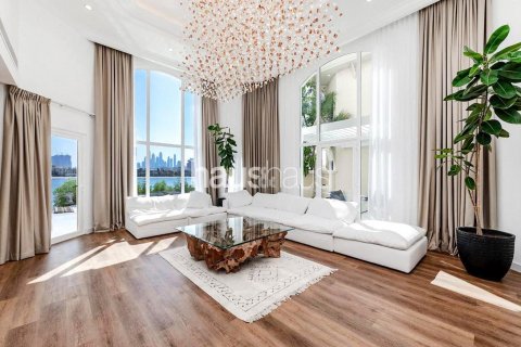 Vila di Palm Jumeirah, Dubai, UEA 5 kamar tidur, 622 m2 nomor 627027 - foto 2