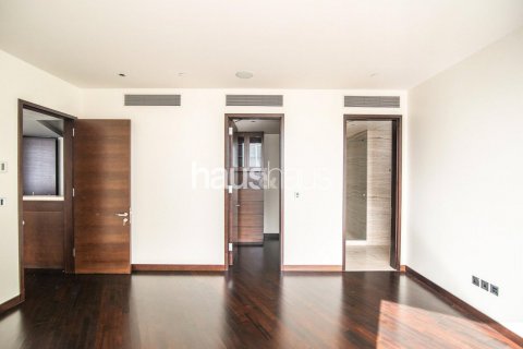 Apartment in Downtown Dubai (Downtown Burj Dubai), UAE 1 bedroom, 102 sq.m. № 627040 - photo 11