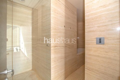 Apartment in Downtown Dubai (Downtown Burj Dubai), UAE 1 bedroom, 102 sq.m. № 627040 - photo 15