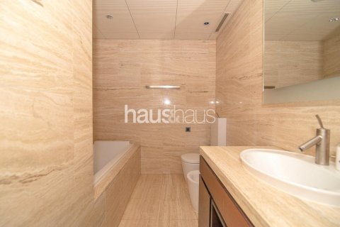 Apartment in Downtown Dubai (Downtown Burj Dubai), UAE 1 bedroom, 102 sq.m. № 627040 - photo 13