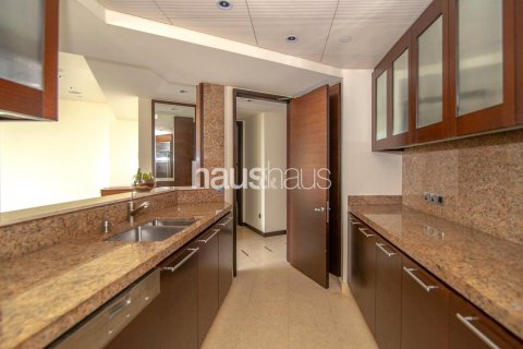 Apartment in Downtown Dubai (Downtown Burj Dubai), UAE 1 bedroom, 102 sq.m. № 627040 - photo 6