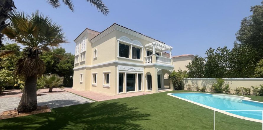 Vila v Jumeirah Village Triangle, Dubai, SAE 2 spálne, 639.17 m2 č. 755338