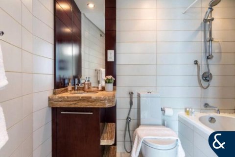 Apartmen di BURJ VIEWS di Downtown Dubai (Downtown Burj Dubai), UAE 1 bilik tidur, 90 meter persegi № 671611 - foto 8