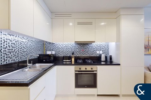 Appartamento in affitto a Sheikh Zayed Road, Dubai, EAU 2 camere da letto, 76 mq. № 671612 - foto 17