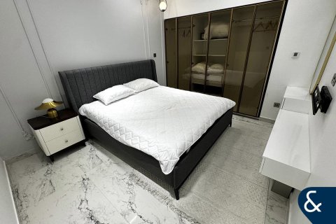 Apartamento en alquiler en Downtown Dubai (Downtown Burj Dubai), Dubai, EAU 2 dormitorios, 160 m2 № 671615 - foto 9