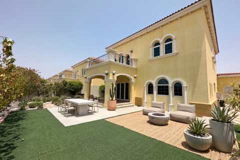 ویلا در Jumeirah Islands، Dubai ، امارات متحده عربی 3 خوابه ، 328 متر مربع.  شماره 709724