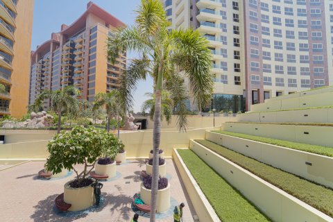 Apartamento en venta en Palm Jumeirah, Dubai, EAU 2 dormitorios, 376 m2 № 709725 - foto 26
