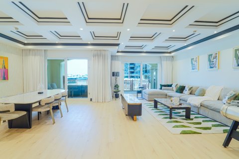Apartamento en venta en Palm Jumeirah, Dubai, EAU 2 dormitorios, 376 m2 № 709725 - foto 3