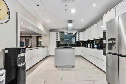 Penthouse na sprzedaż w Dubai Marina, Dubai, ZEA 4 sypialnie, 549 mkw., nr 709723 - zdjęcie 8