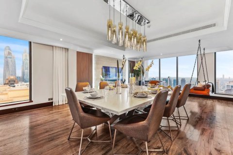 Penthouse in Dubai Marina, UAE 4 bedrooms, 549 sq.m. № 709723
