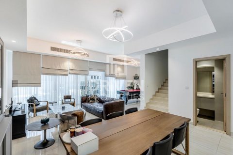 Řadový dům v Dubai Sports City, SAE 4 ložnice, 157 m² Č.: 602524 - fotografie 2