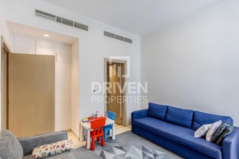 Řadový dům v Dubai Sports City, SAE 4 ložnice, 157 m² Č.: 602524 - fotografie 13