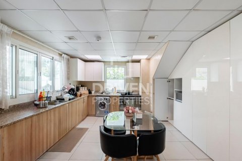Vila v Jumeirah Village Circle, Dubai, SAE 4 ložnice, 372 m² Č.: 602525 - fotografie 15