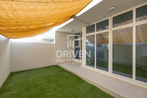 Müüa ridamaja asukohaga DAMAC Hills (Akoya by DAMAC), Dubai, AÜE: 3 magamistoaga, 112 m² Nr 602512 - pilt 12