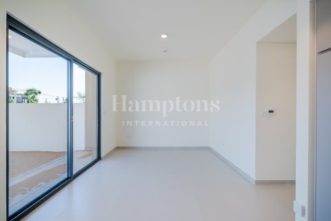 Villa à louer à Dubai South (Dubai World Central), Dubai, EAU 3 chambres, 144.32016535 m2 № 658648 - photo 6