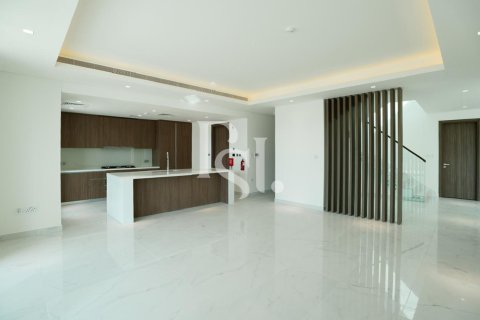 Villa te koop in Yas Island, Abu Dhabi, VAE 6 slaapkamers, 517 vr.m., nr 716637 - foto 8